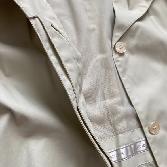 Liz Claiborne Lightweight Hooded Coat (like new) - Picture 6 of 8